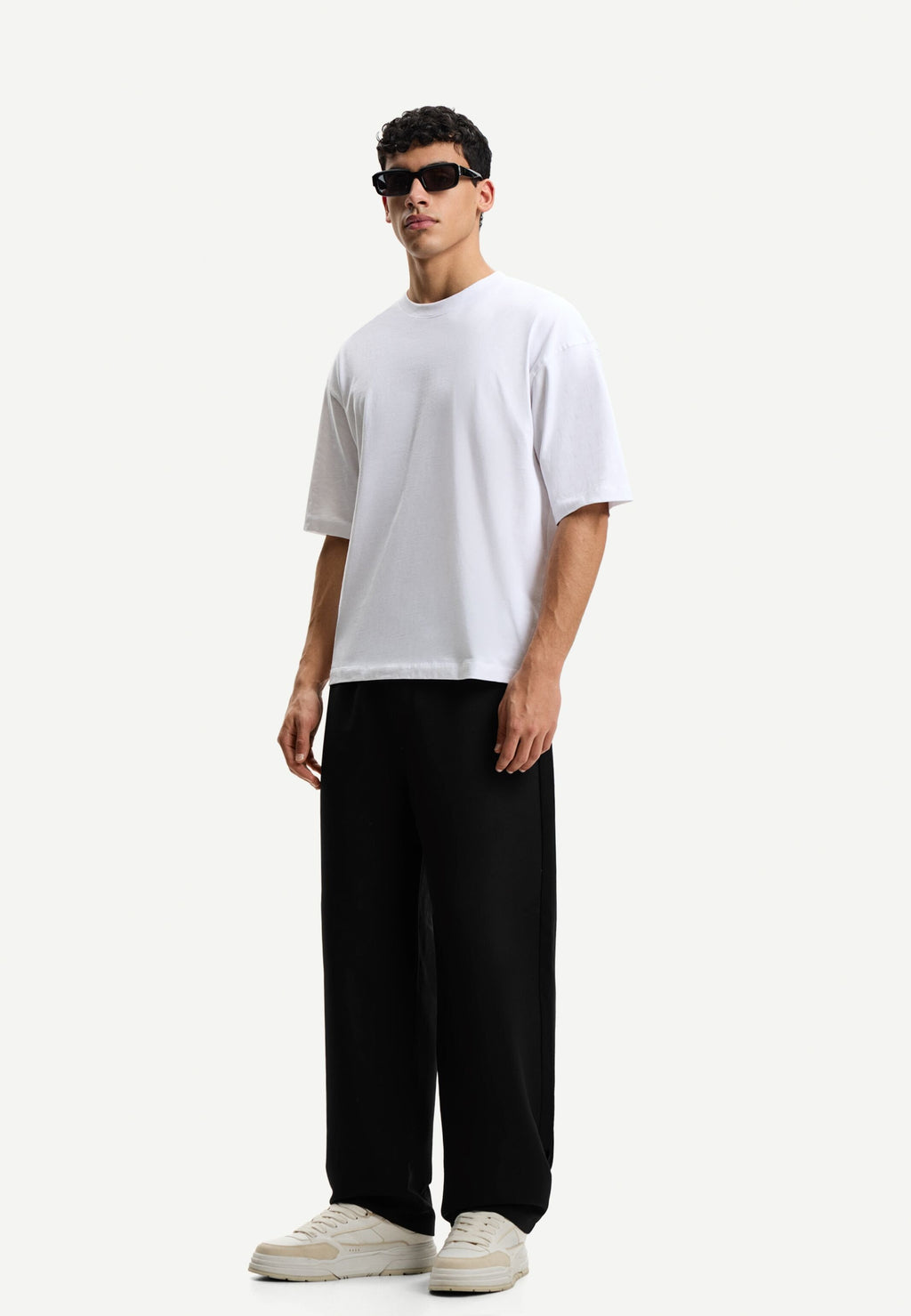 Bershka TAILORED STRAIGHT FIT
