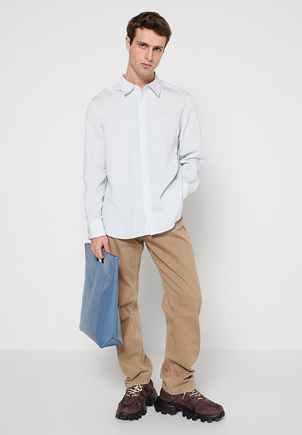 Calvin Klein LOOSE FIT