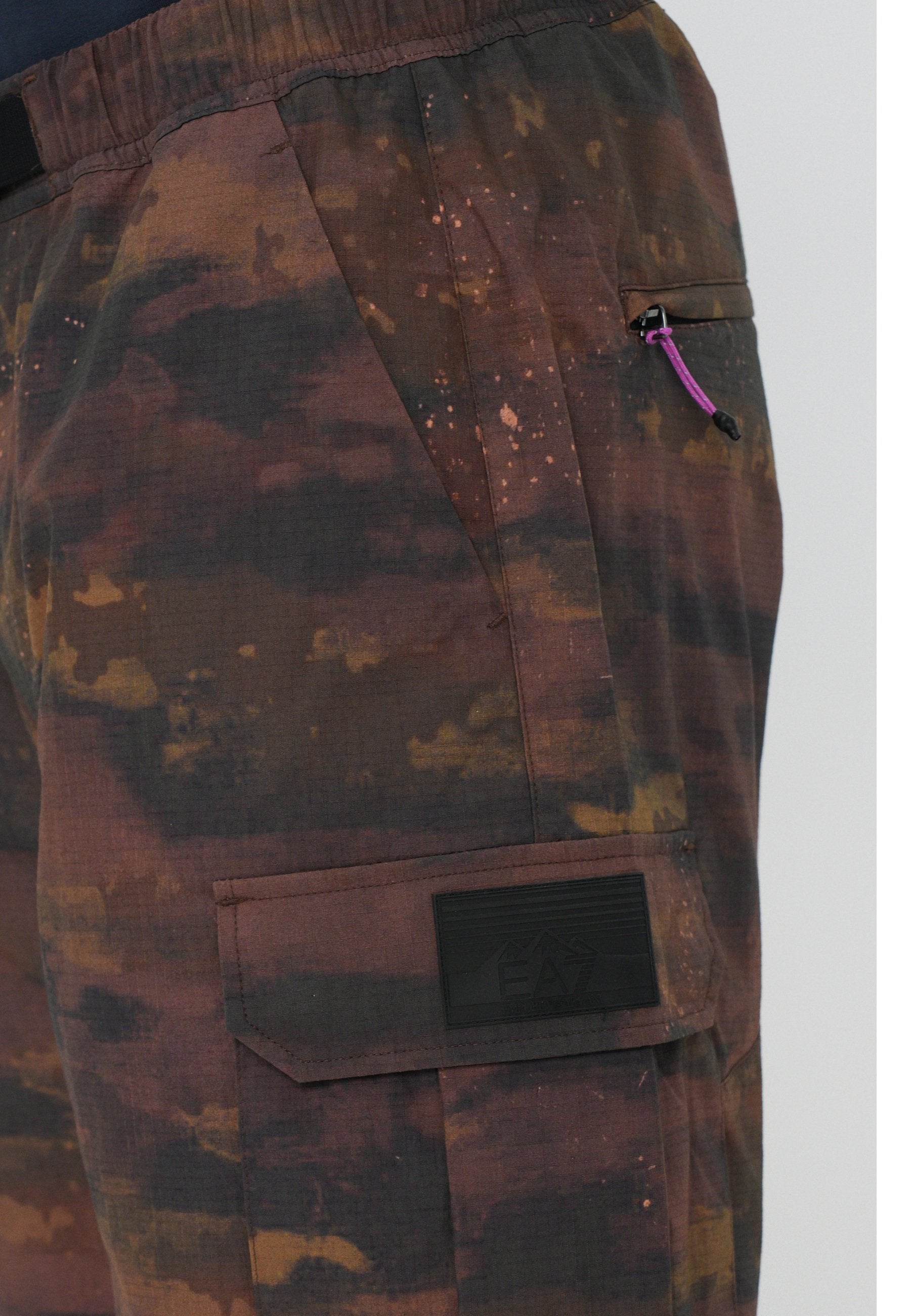 TROUSER Media 7