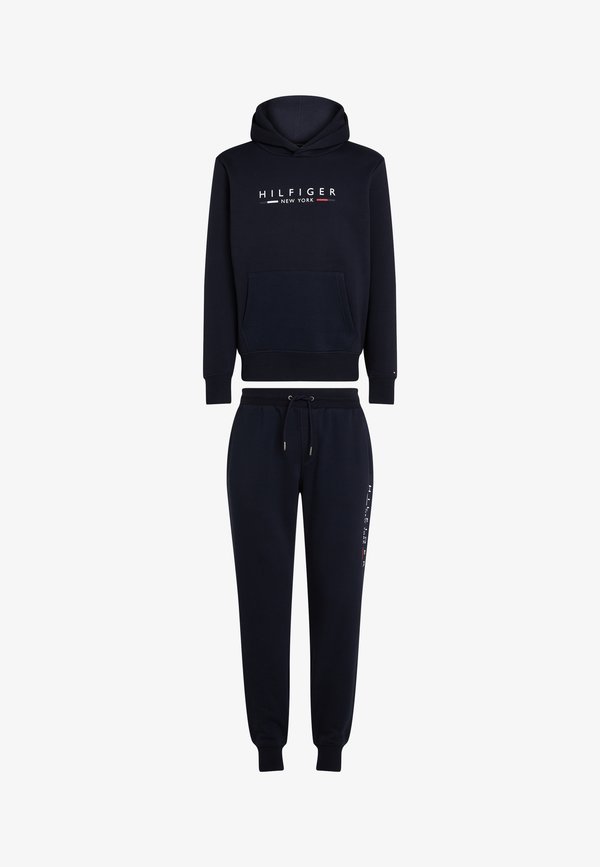Tommy Hilfiger NEW YORK SET - Tracksuit - desert sky