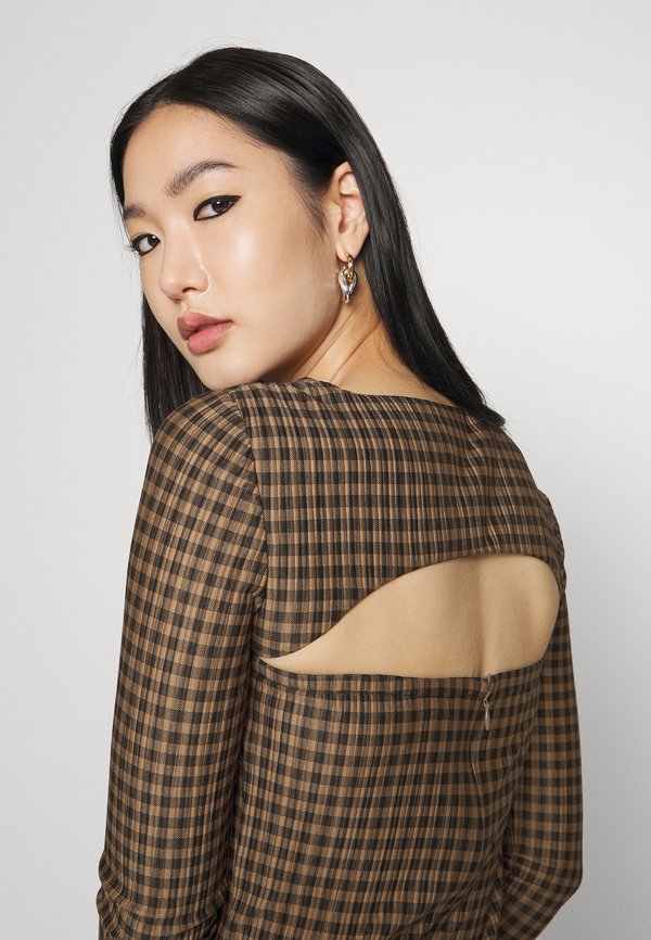 ROKH DRESS WITH DETACHABLE SLEEVE