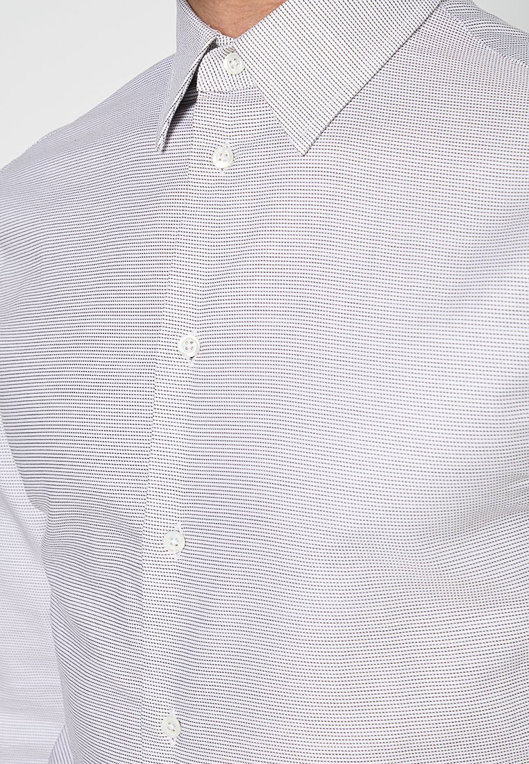 Emporio Armani REGULAR FIT