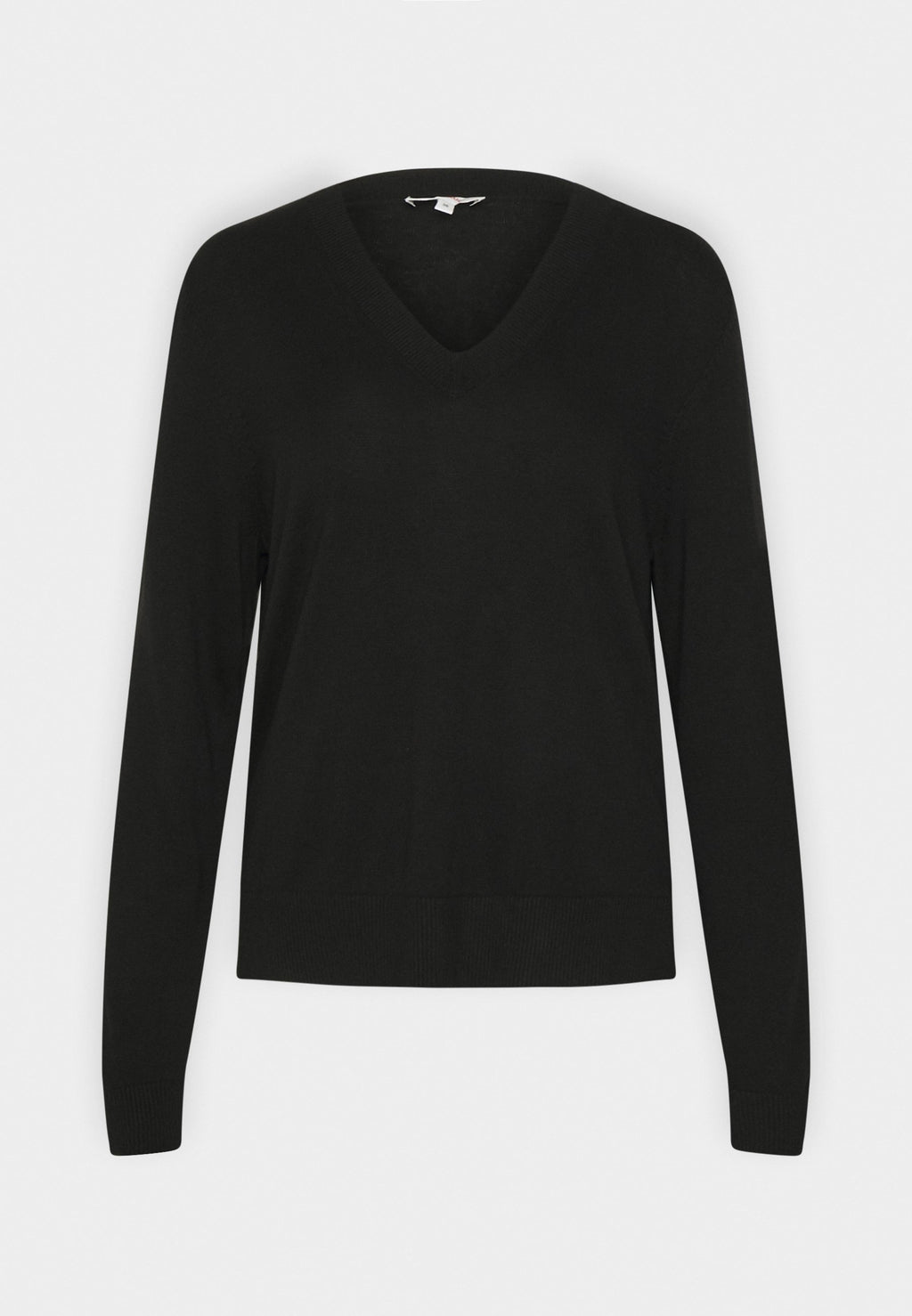 V NECK Media 1
