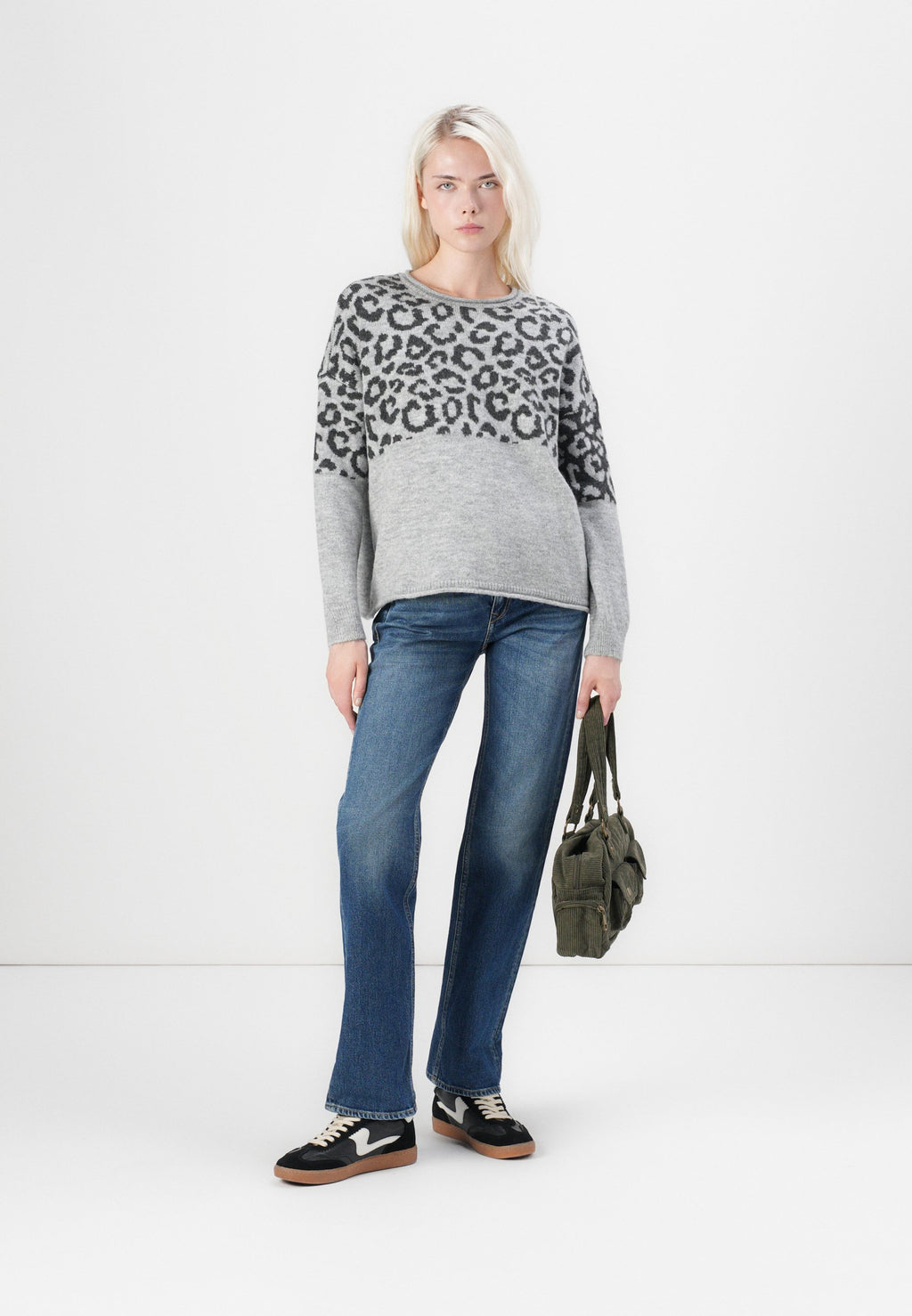 ONLY ONLJADE ANIMAL O NECK