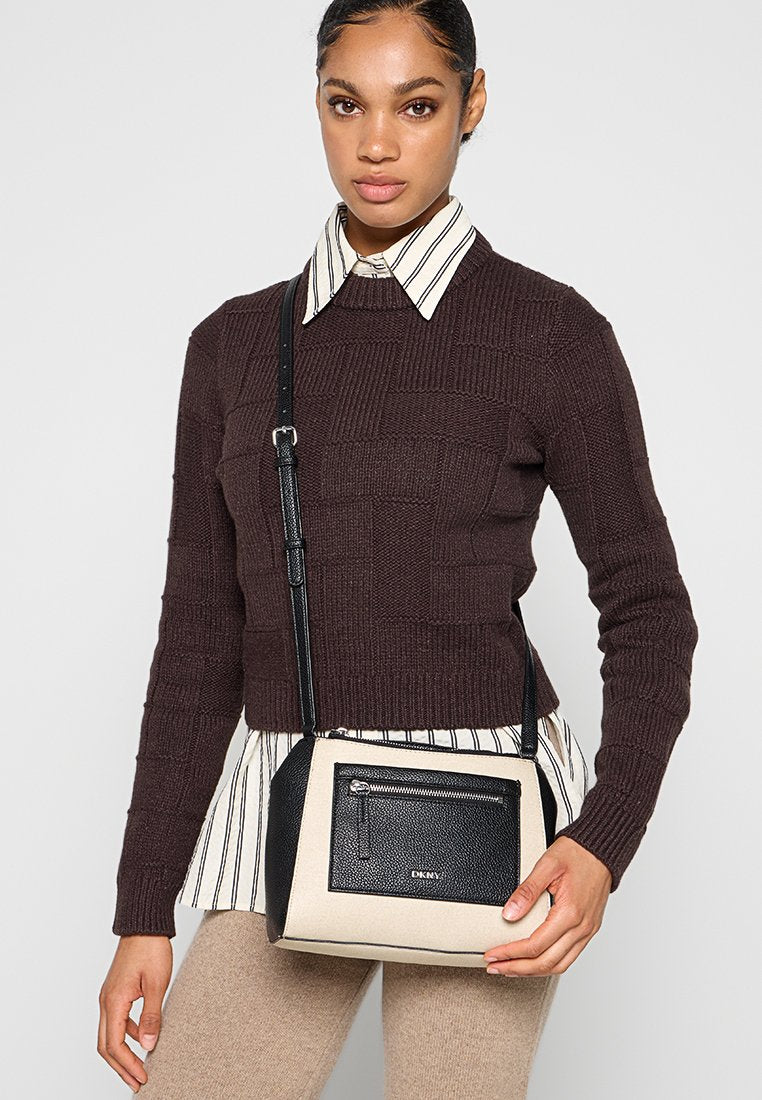 DKNY RADLEY