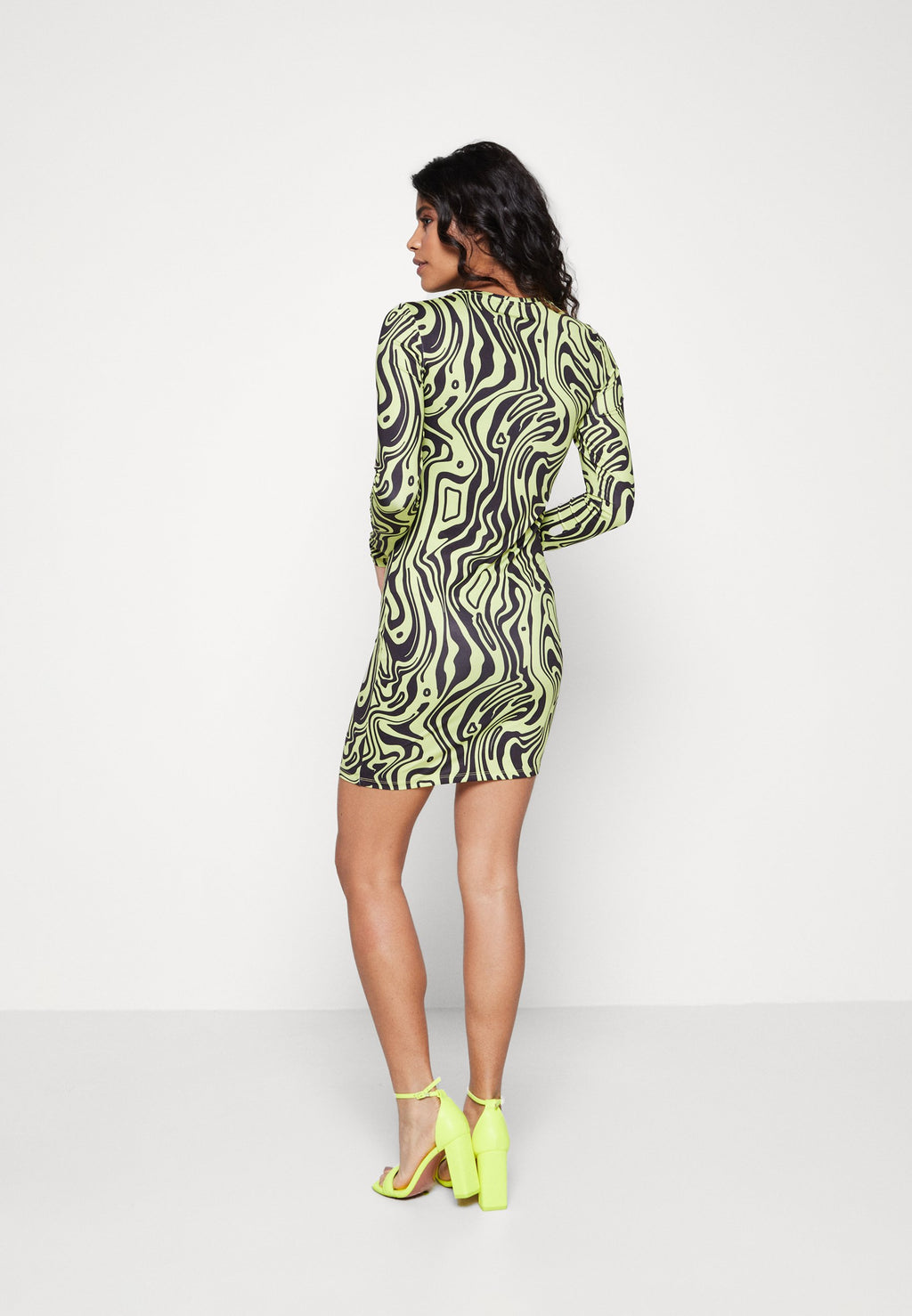 Neon & Nylon NATASHA O-NECK SHORT DRESS