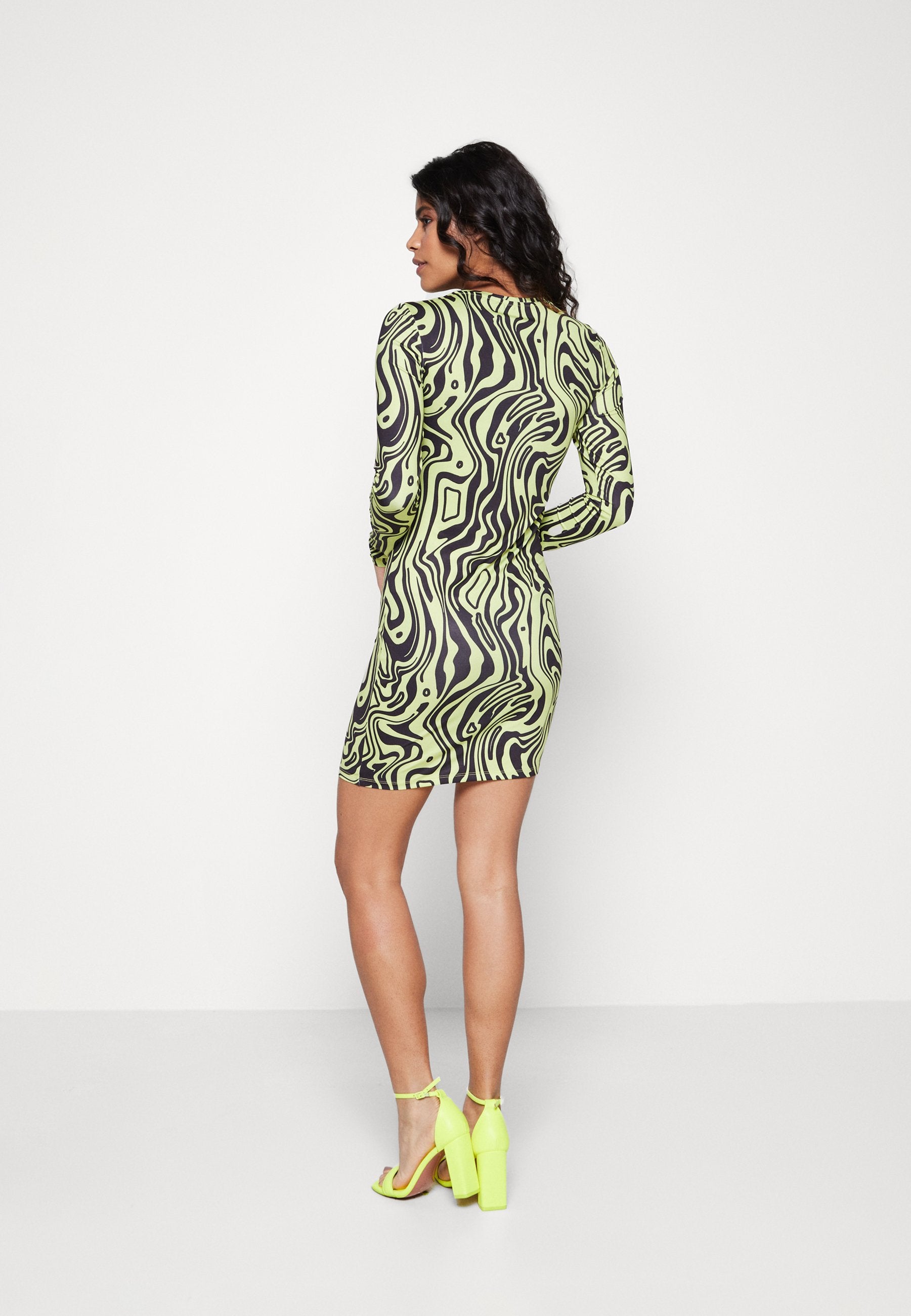 Neon & Nylon NATASHA O-NECK SHORT DRESS