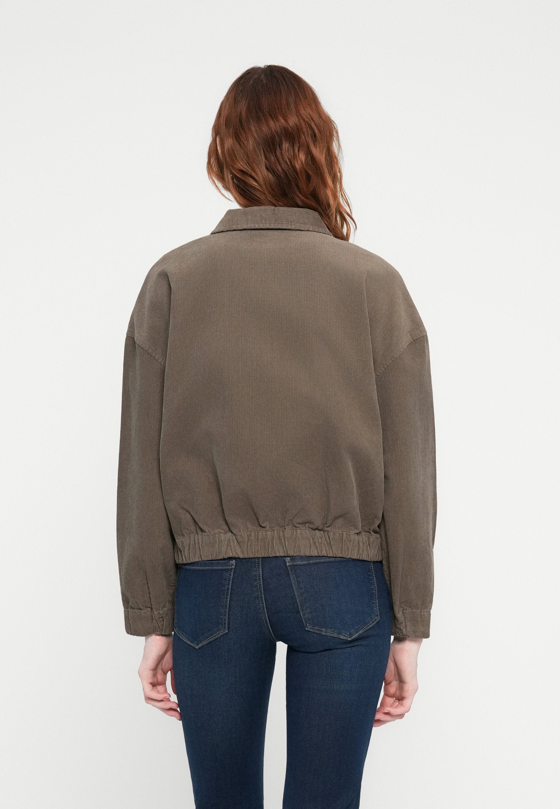 ONLMOXIE CORD BOMBER Media 4