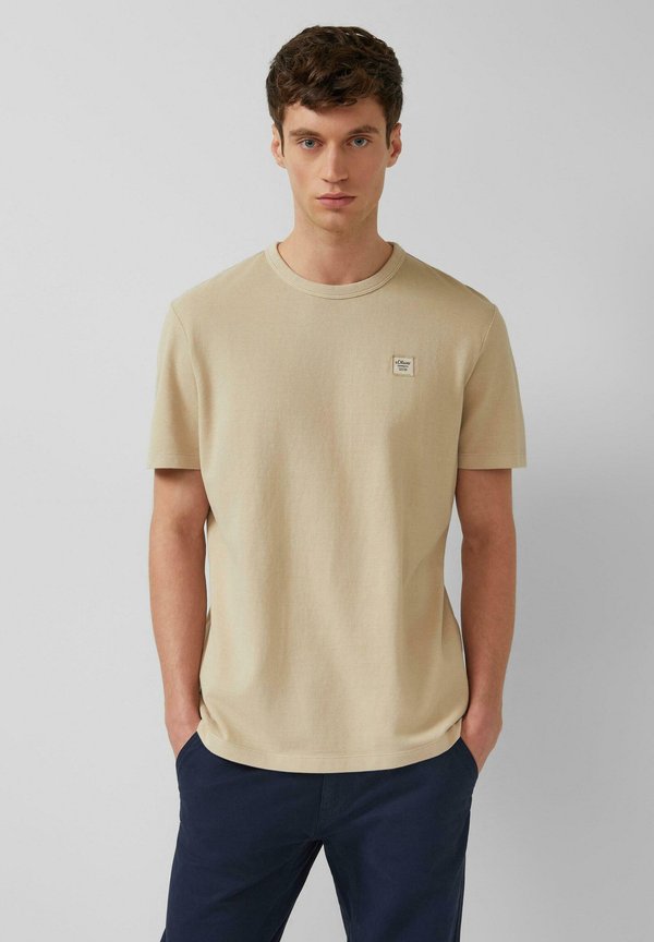 s.Oliver T-SHIRT - Basic T-shirt - beige