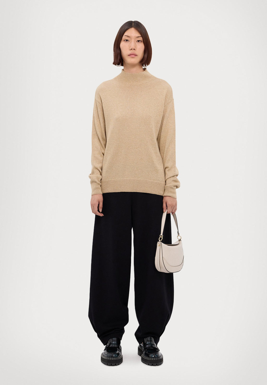 PULLOVER Media 2