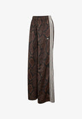 adidas Originals SATIN SNAKE PRINT WIDE LEG TRACK - Tracksuit bottoms - earth strata aurora coffee