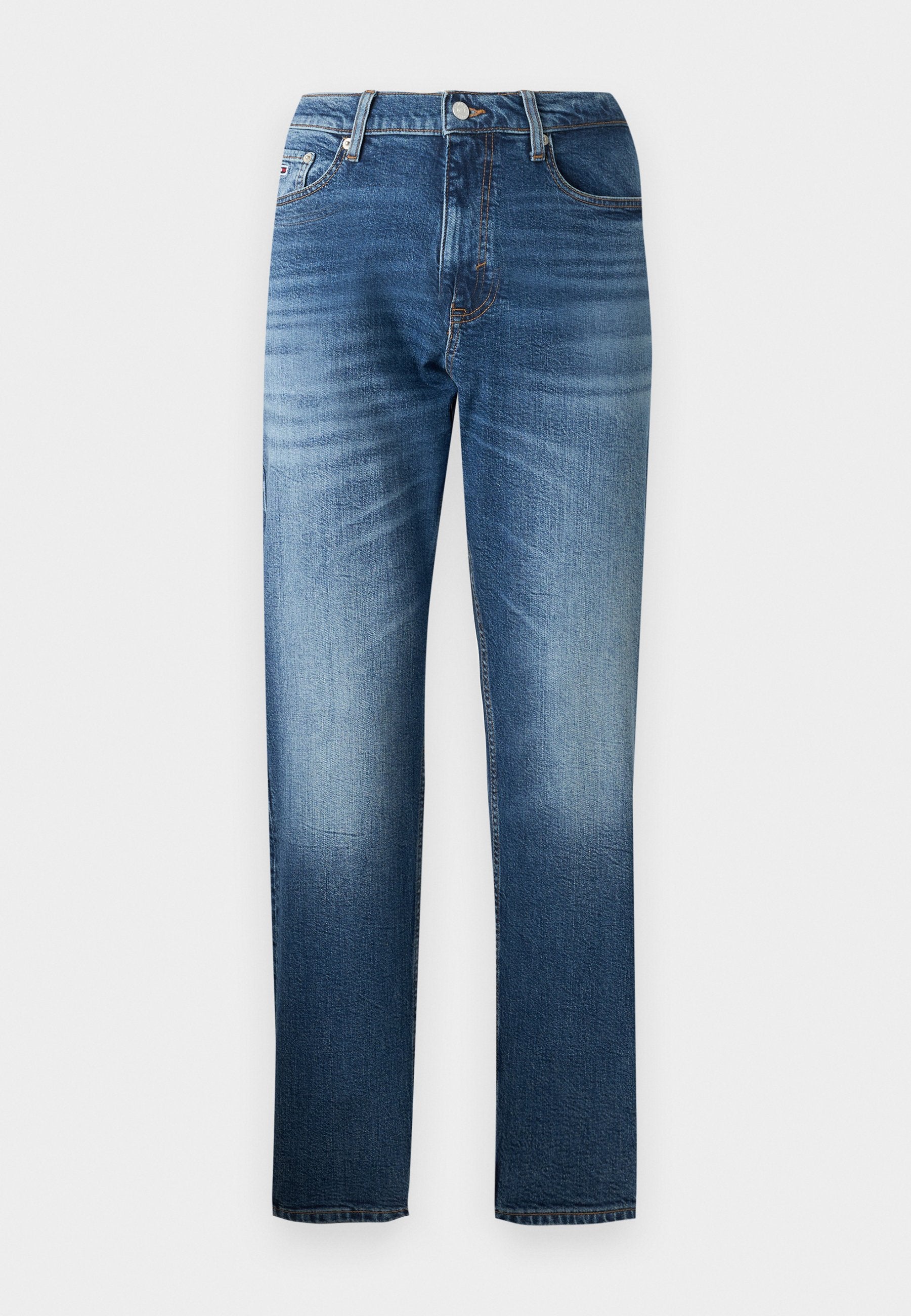 Helle blaufarbene Jeans im geraden Schnitt, mit einem verwaschenen Vorderteil, fünf Taschen, Gürtelschlaufen und einem klassischen Knopfverschluss.