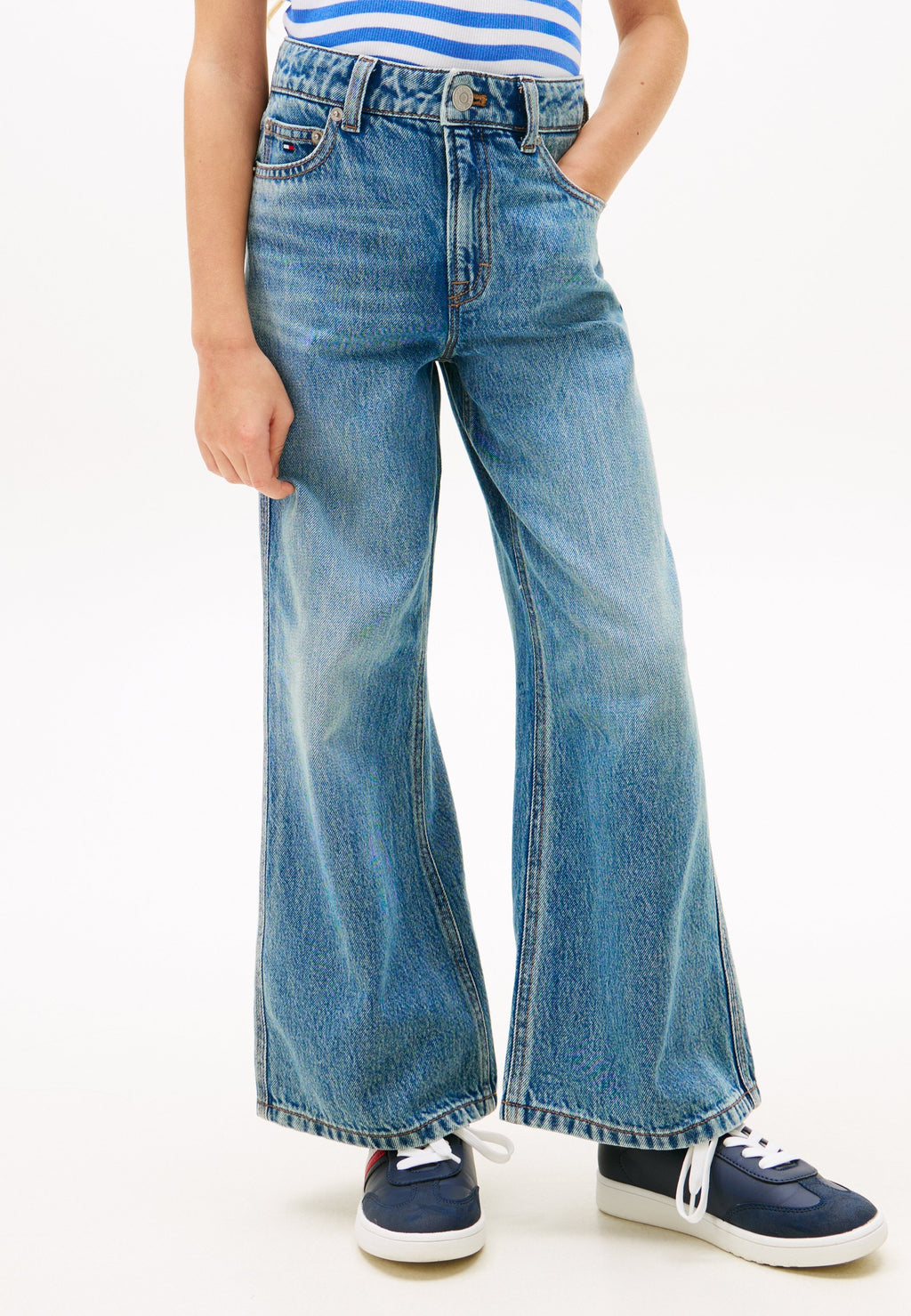 MABEL WHISKERED HIGH RISE WIDE LEG JEANS Media 3