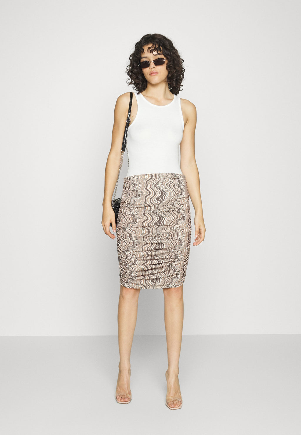 NA-KD ROUCHED DETAIL SKIRT SWIRL