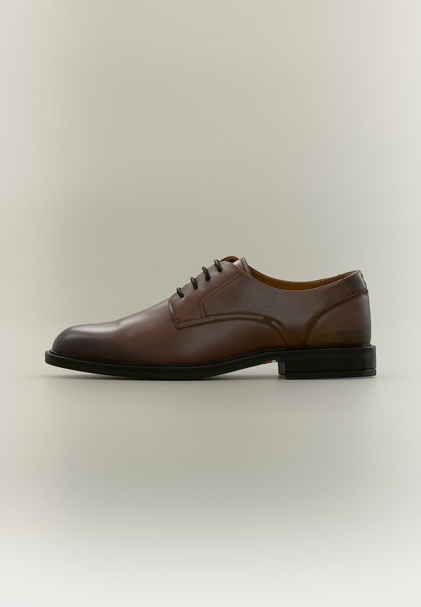 Tommy Hilfiger CORPORATE DRESSY SHOE - Lace-ups - winter cognac
