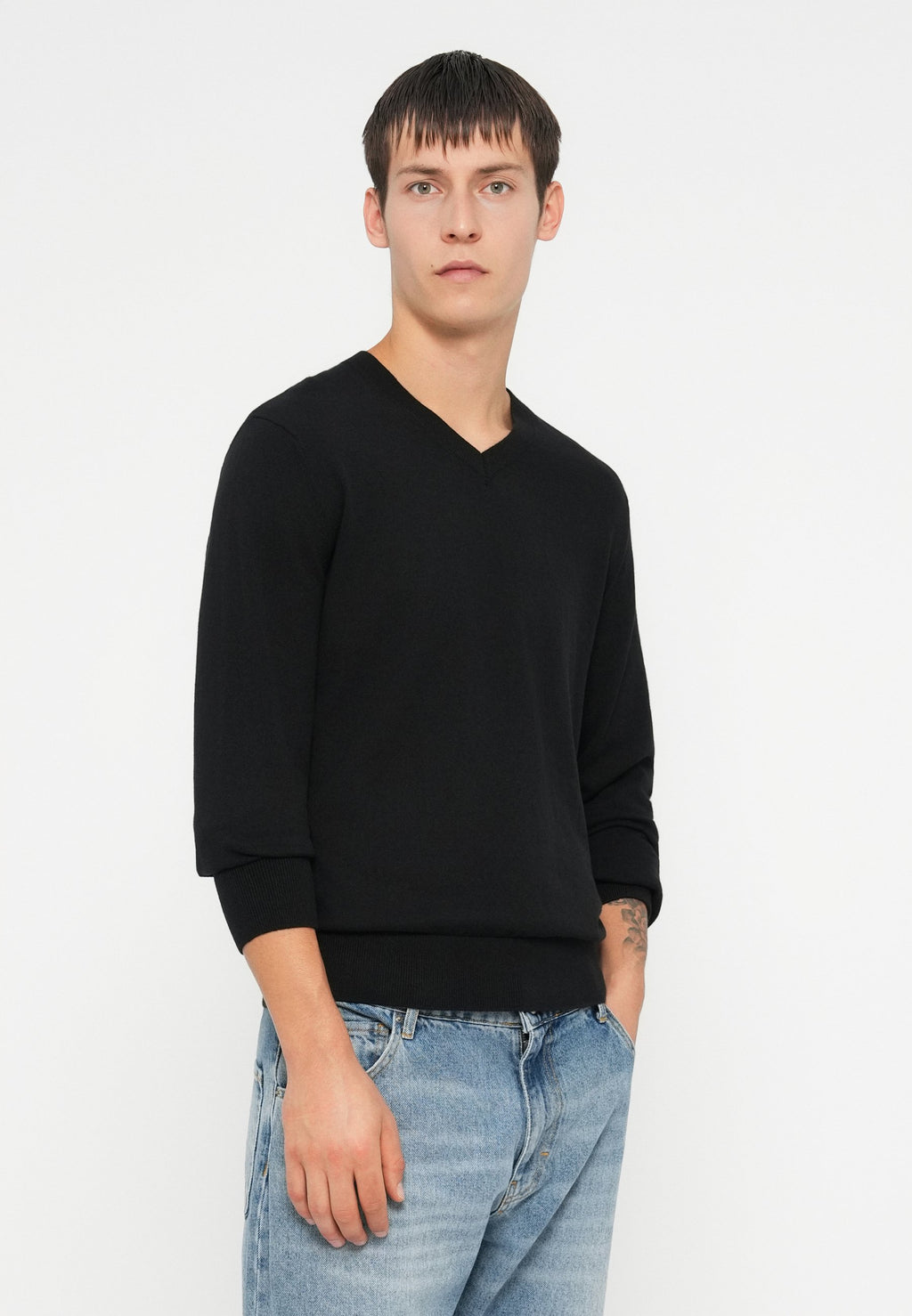 GAP SOLID CORE VEE