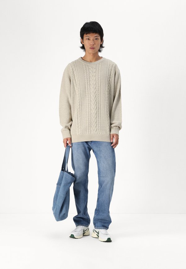 Jack & Jones Relaxed fit JJICHRIS JJCOOPER CB 224 BF