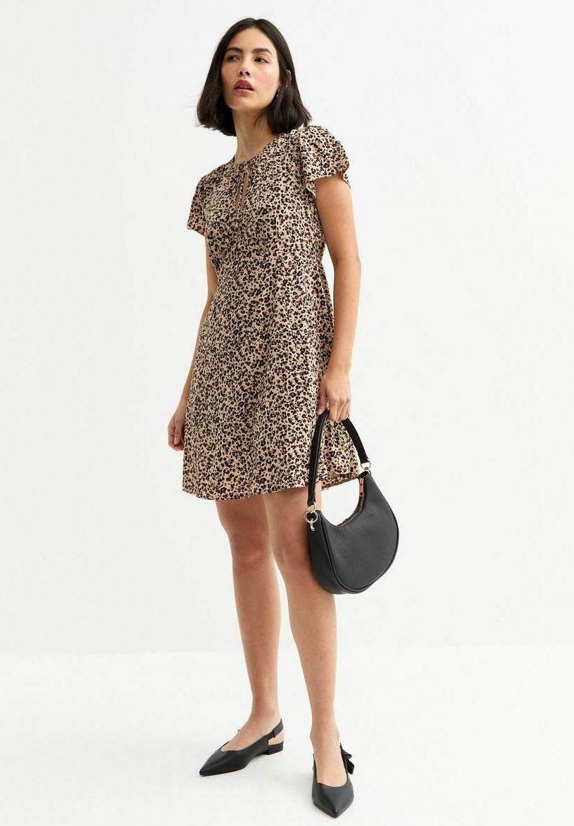 New Look LEOPARD PRINT TIE NECK MINI