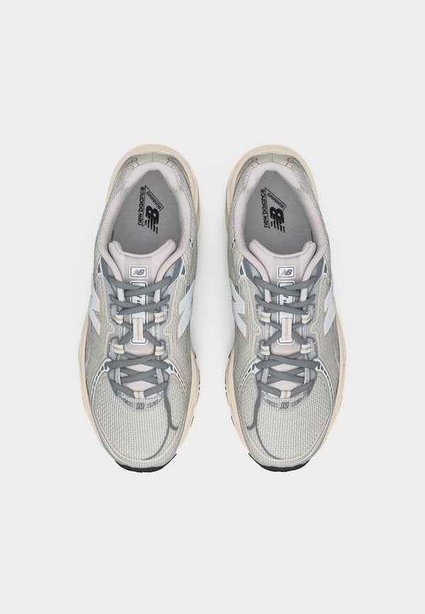 New Balance U740N UNISEX