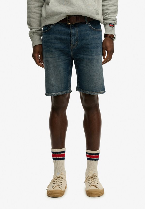 Superdry & Co VINTAGE STRAIGHT SHORTS - Denim shorts - yokohama dunkelblau