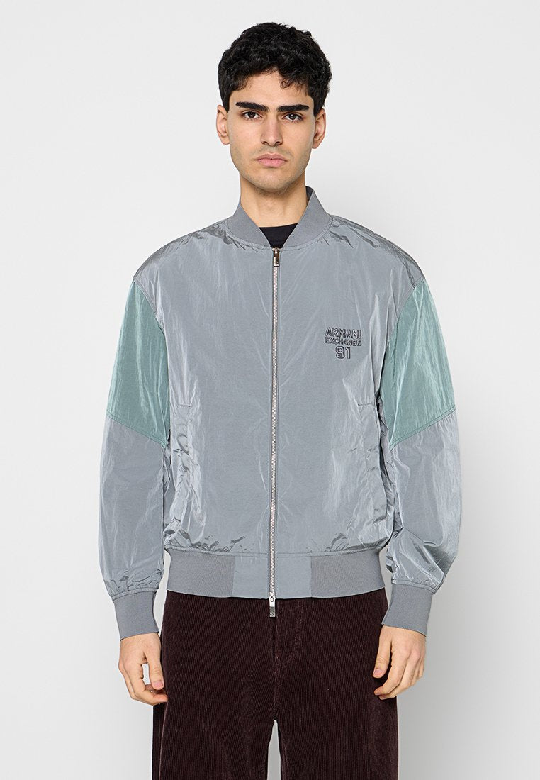 BOMBER  Media 1