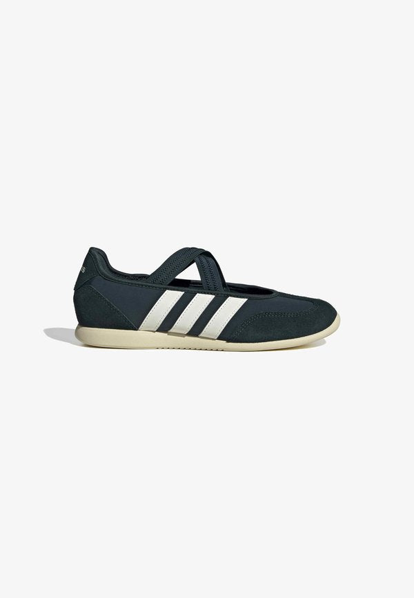 adidas Sportswear BARREDA MARY JANE SHOES - Ankle strap ballerina shoes - aurora ivy off white warm vanilla