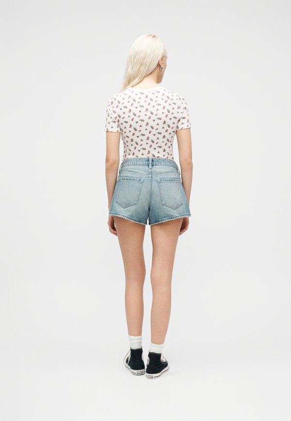Hollister Co. MINI HEART PRINT FAIRFAX