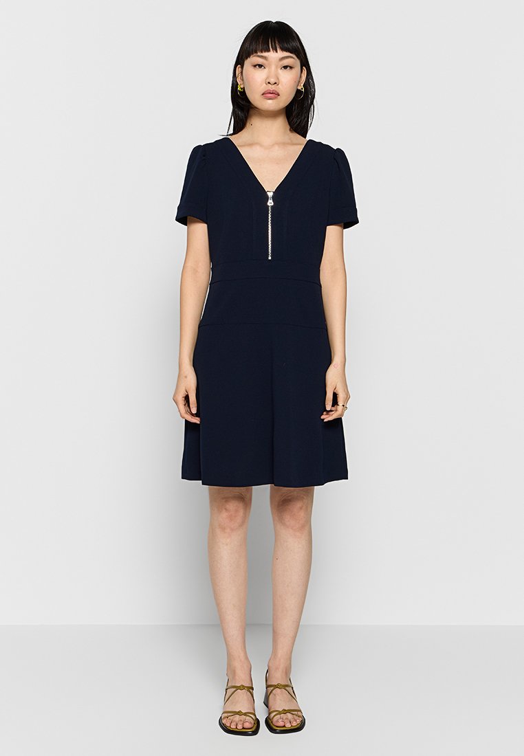 DKNY Freizeitkleid Media 1