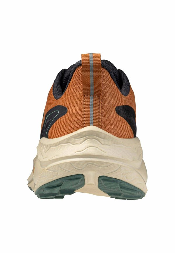 Mizuno NEO LUMINA