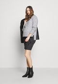 LOVE2WAIT SKIRT STRIPED