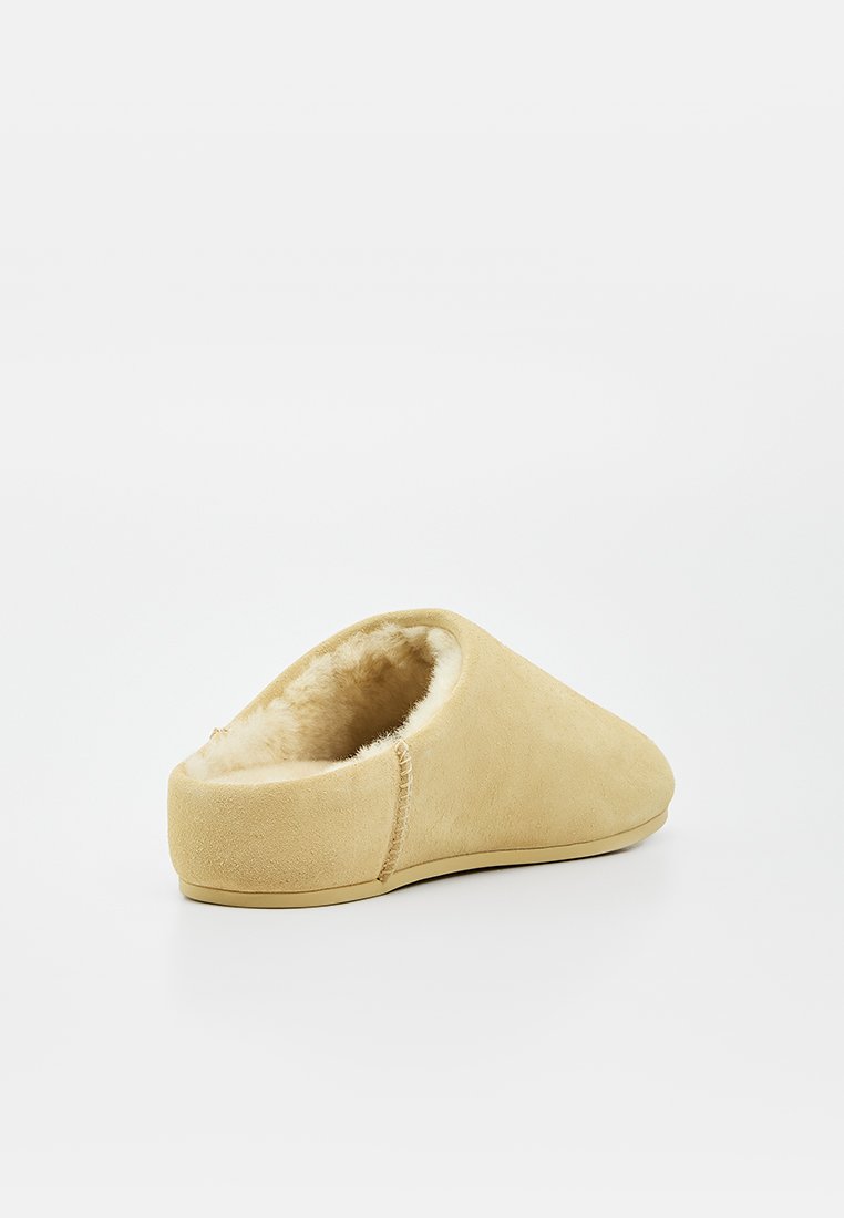 UGG ELEA