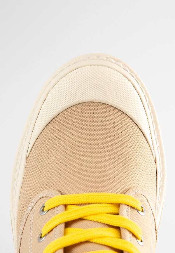 Tory Burch CAMP
