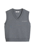 PULLUNDER V-NECK CHEST ARTWORK Media 1