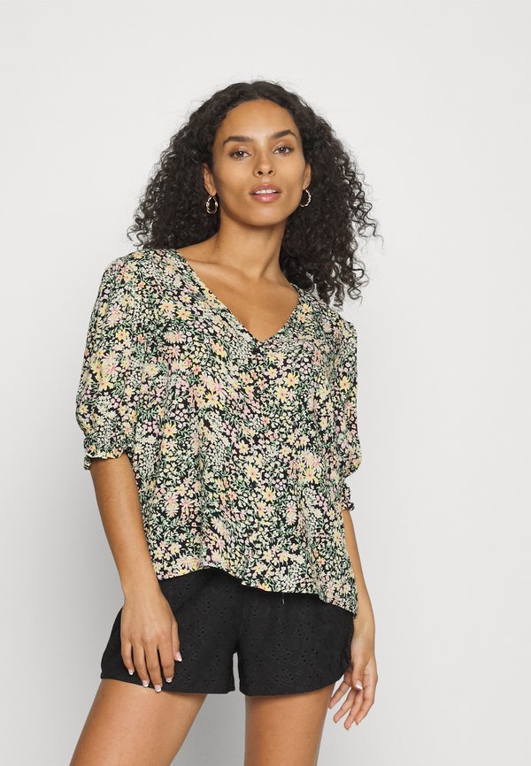 ONLY Petite ONLFREDERIKKE V NECK