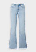 Hellblaue, aus Denim gefertigte Schlagjeans. Verfügt über eine hohe Taille, ein traditionelles Fünf-Taschen-Design und eine leicht ausgewaschene Optik.