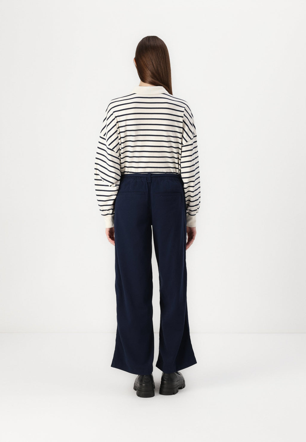 Hollister Co. Low-Rise Super Baggy Pants