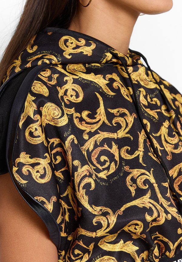 Versace Jeans Couture