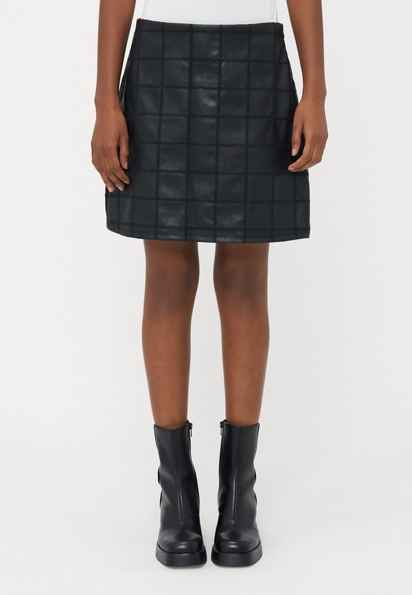 Vero Moda Petite VMHONOR SHORT SKIRT