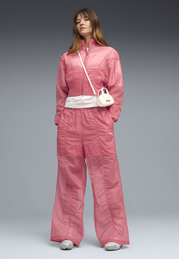 Puma DARE TO RELAXED  - Trousers - wild pink