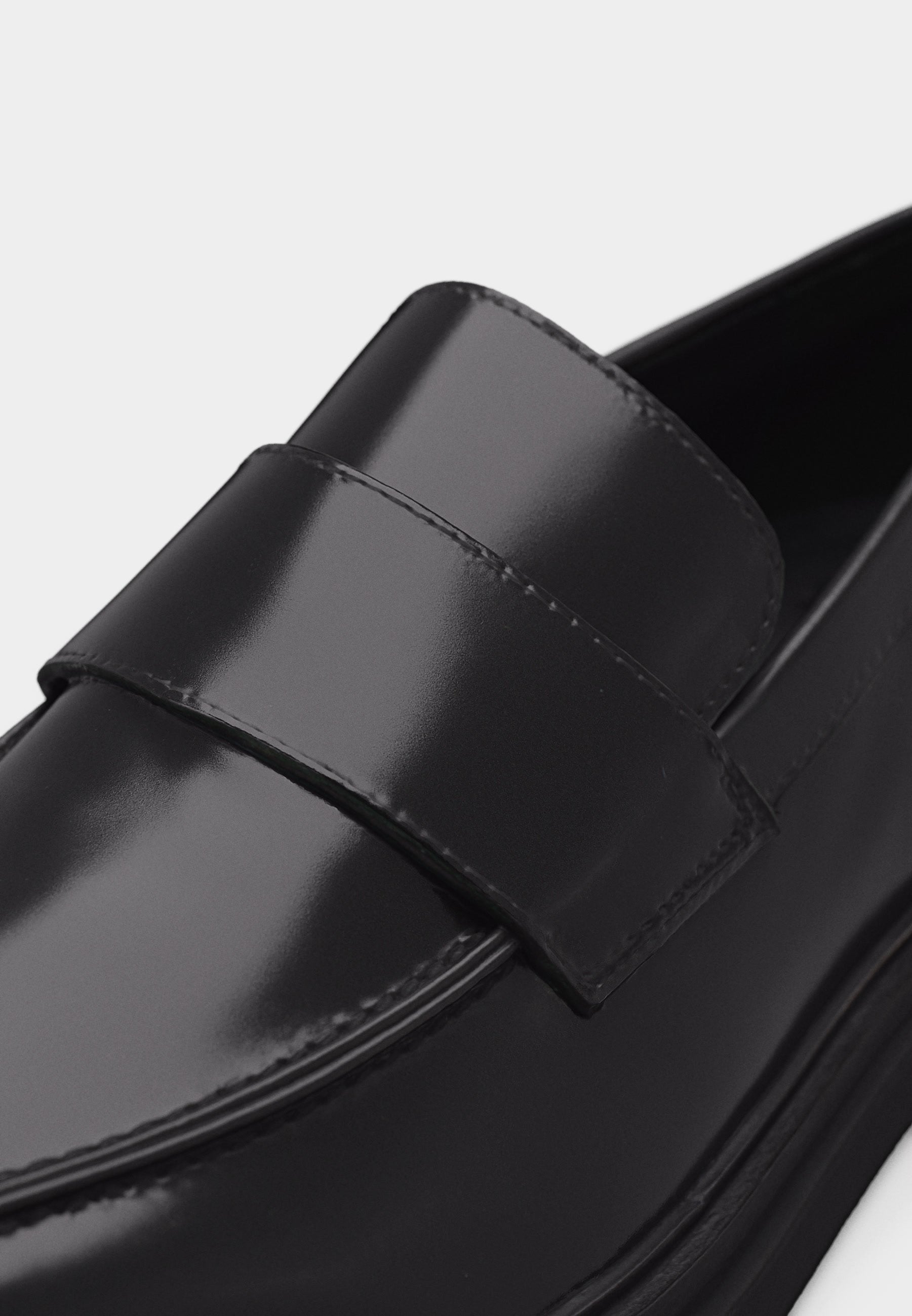 Zign LEATHER