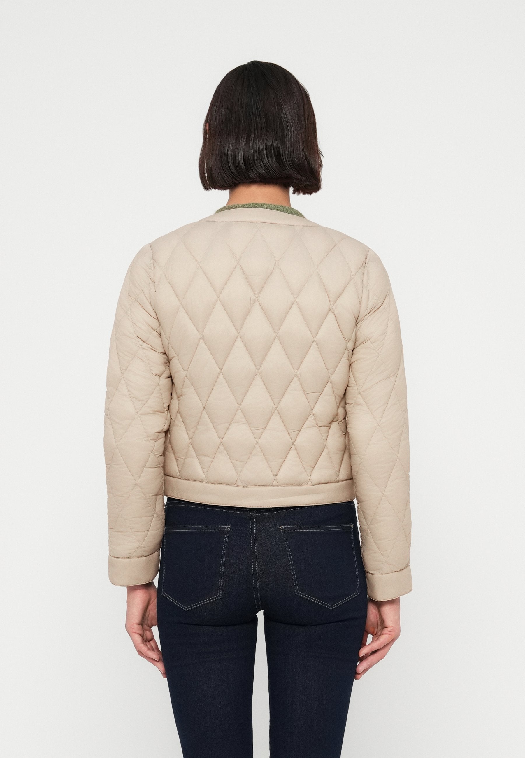 ONLTAHIA QUILTED JACKET Media 4