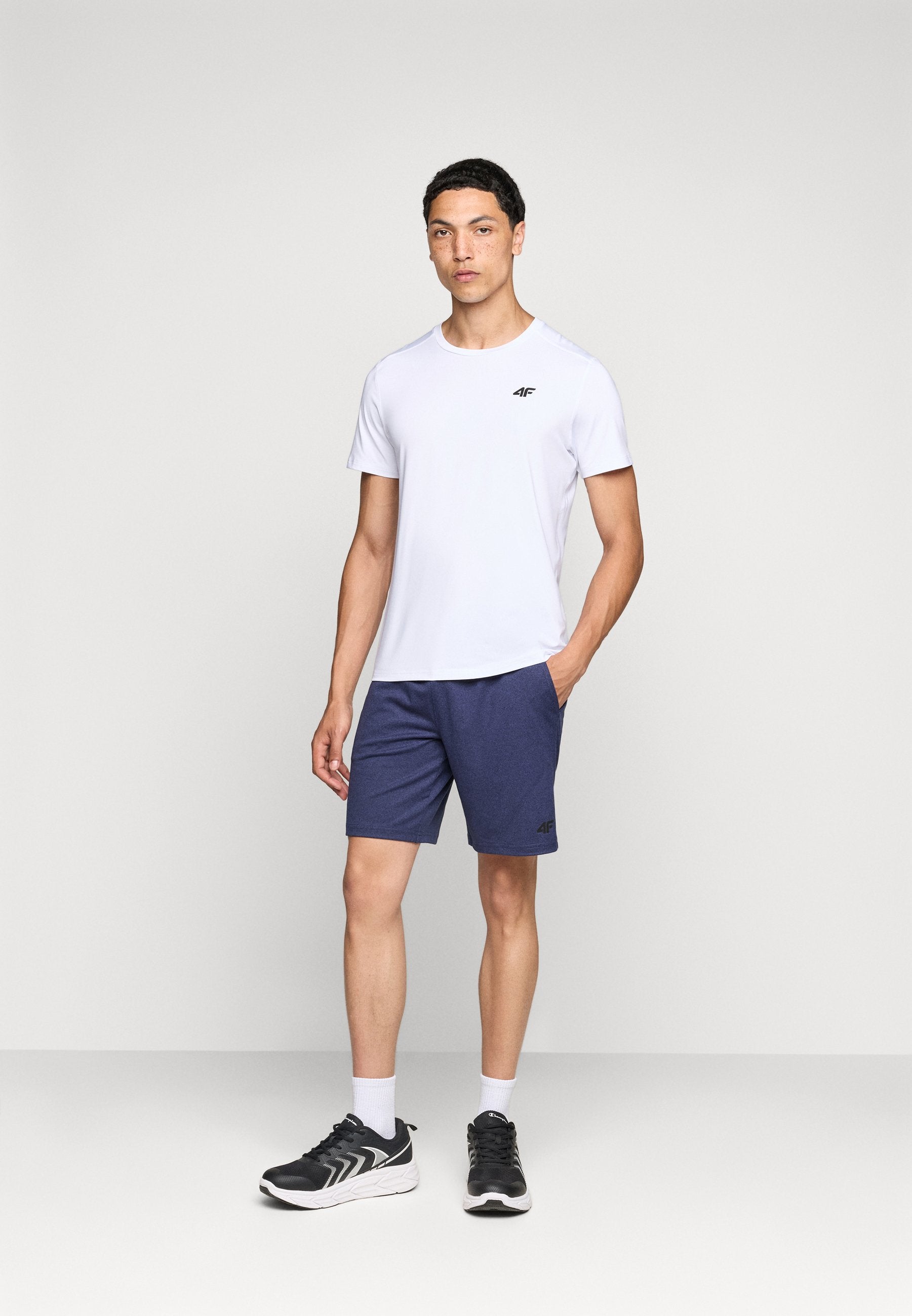 4F SHORTS FNK