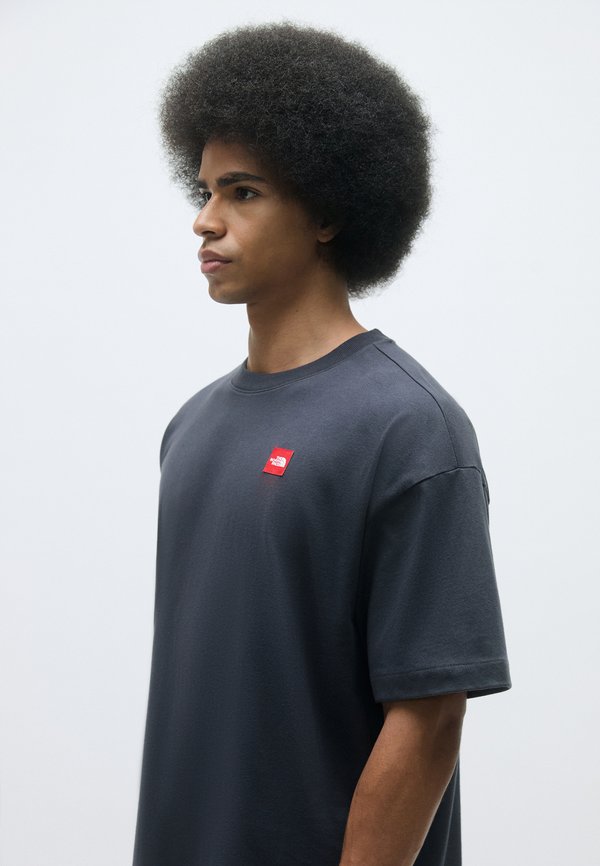 The North Face REDBOX TEE