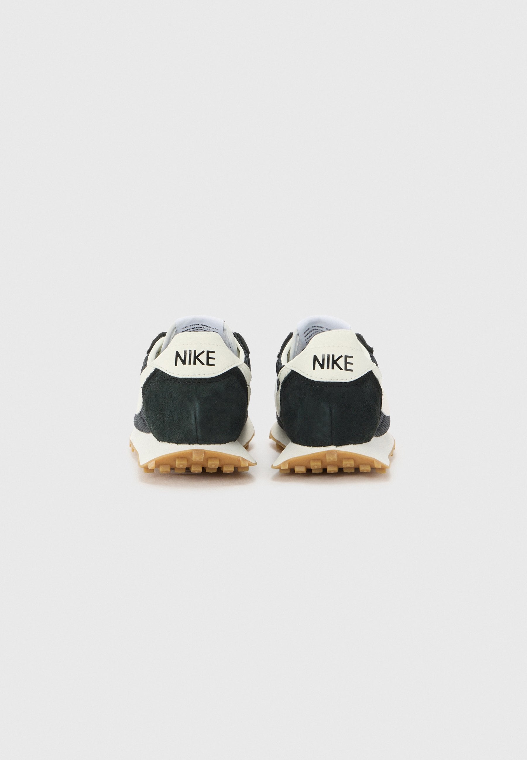 Nike Sportswear LD 1000