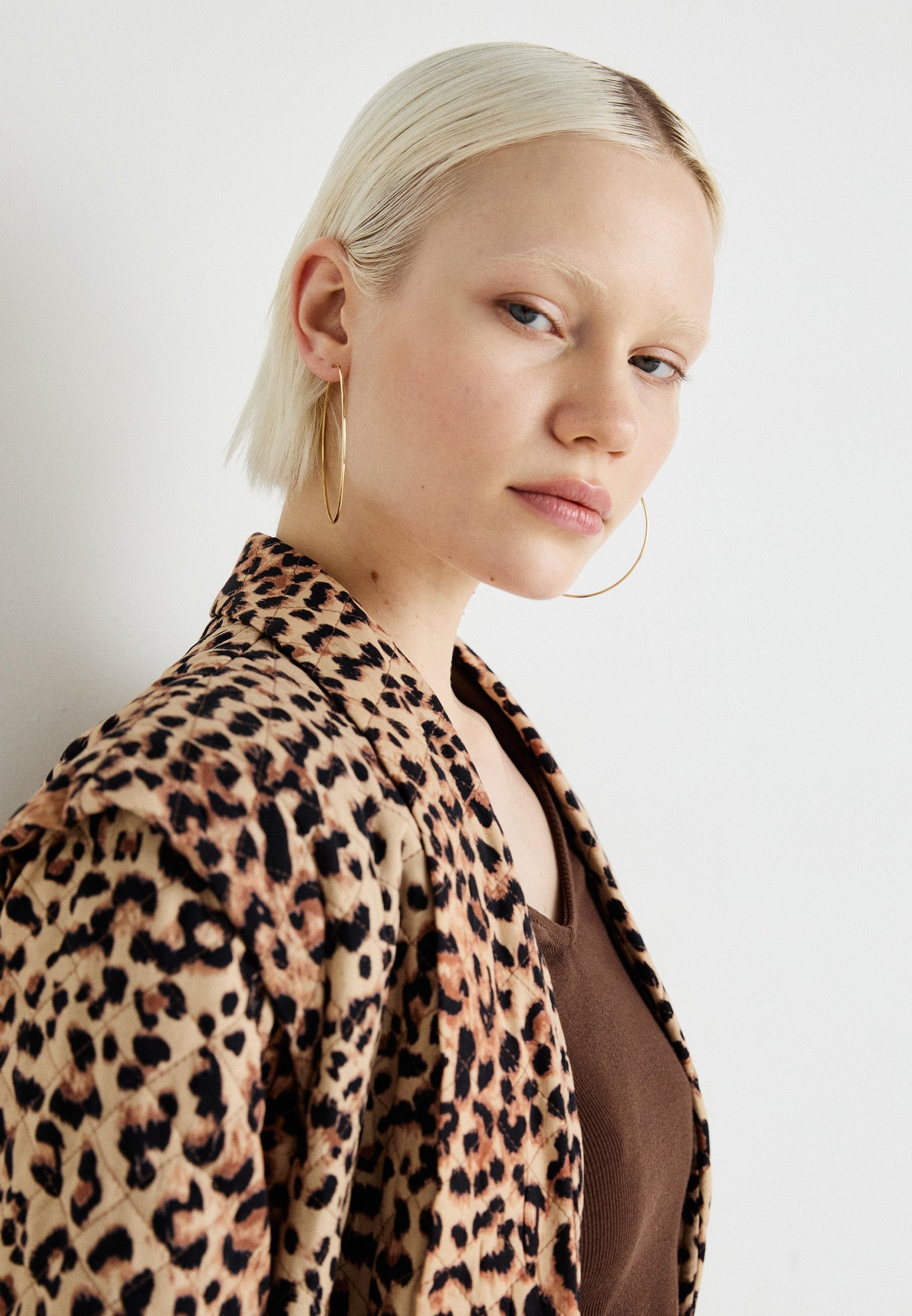 Pieces PCSAROLINE SHORT JACKET