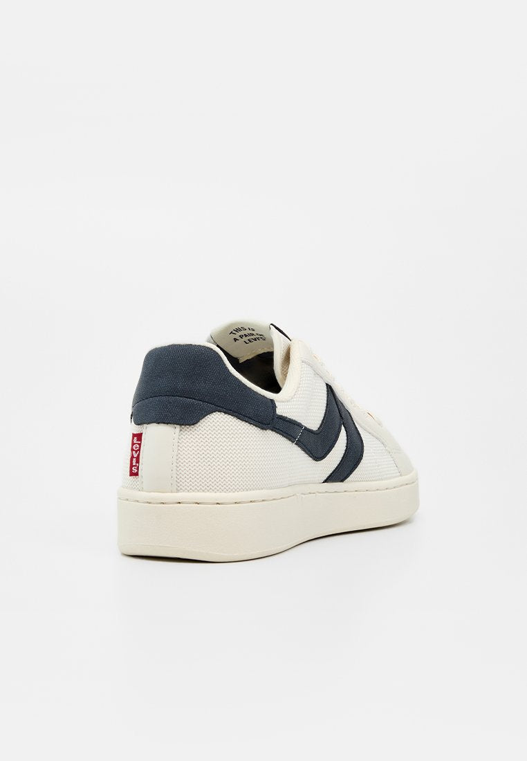 Levi's® SWIFT SR