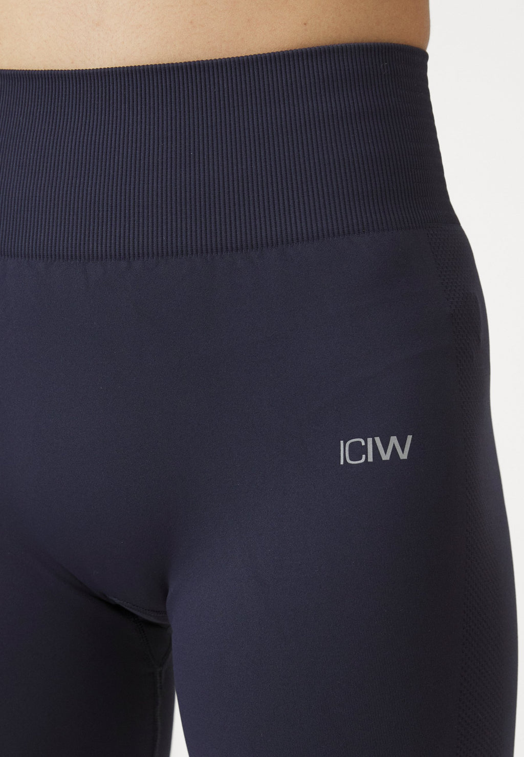 ICANIWILL DEFINE SEAMLESS POCKET BIKER SHORTS