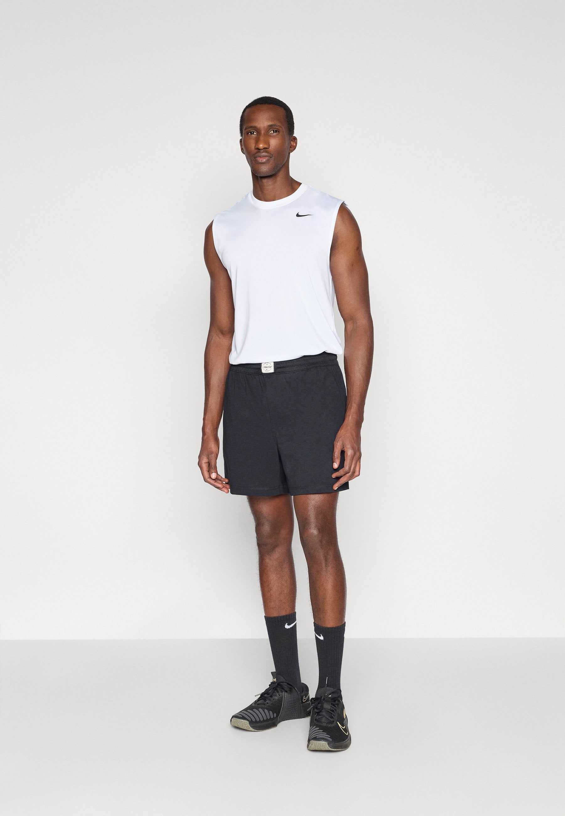 Nike Performance SHORT