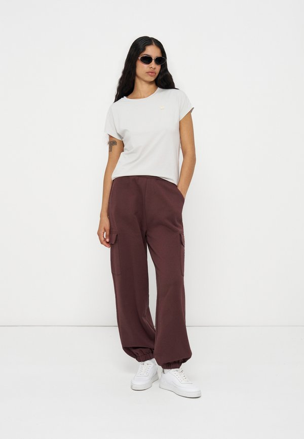 EA7 Emporio Armani