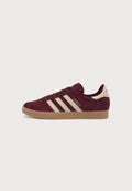 adidas Originals GAZELLE UNISEX - Trainers - maroon/khaki three/gum